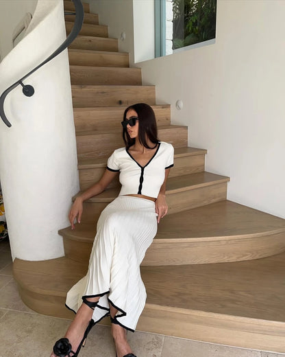 Weißes Sommer-Set für Damen mit Crop-Top und langem, fließendem Rock – perfekt für Urlaub und Alltag / Timefinity